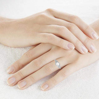 14k white gold with twist shank engagement ring